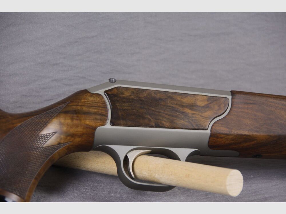 Blaser R93 / Schaft inkl. System // Luxus-Holz!