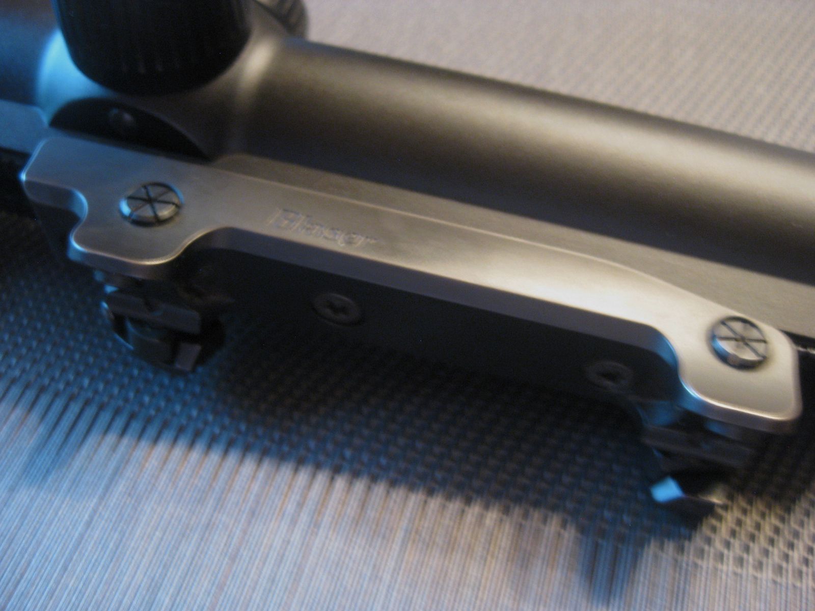 *BESTZUSTAND*  Swarovski Gen.II  Z6i 1-6x24 SR mit Abs. LD-I sowie original Blaser-Sattelmontage + Neoprencover + sämtlichen Originalzubehör in Originalverpackung !!