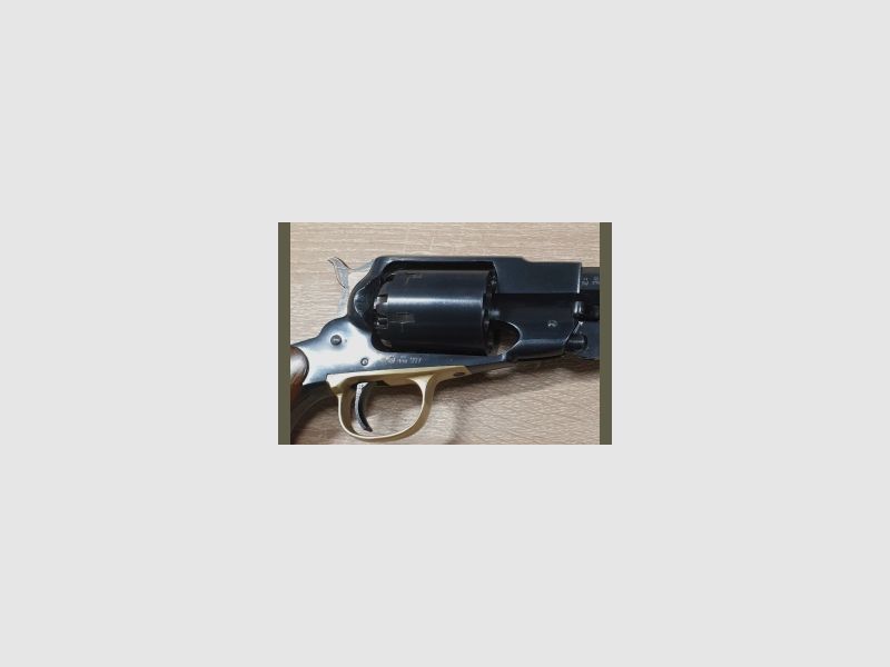 Remington New Model Army 1858 kal. .36BP Euroarms, zdjęcie 7 z 13