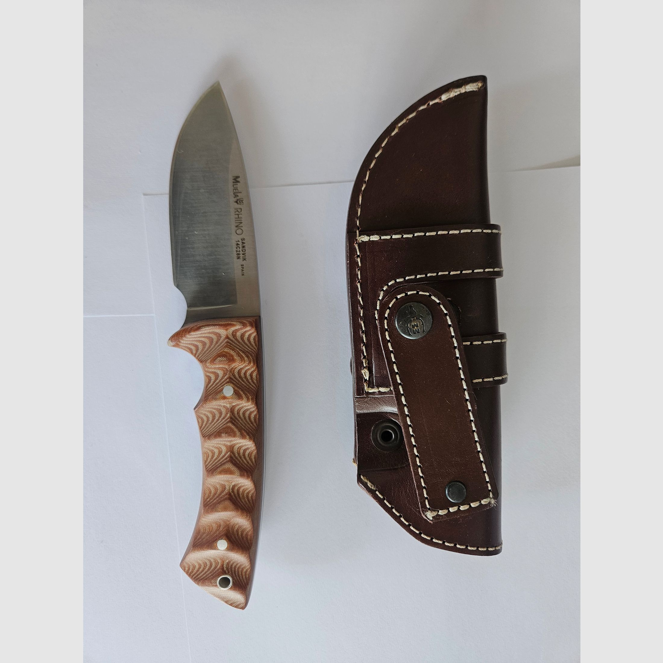 Couteau Muela Rhino