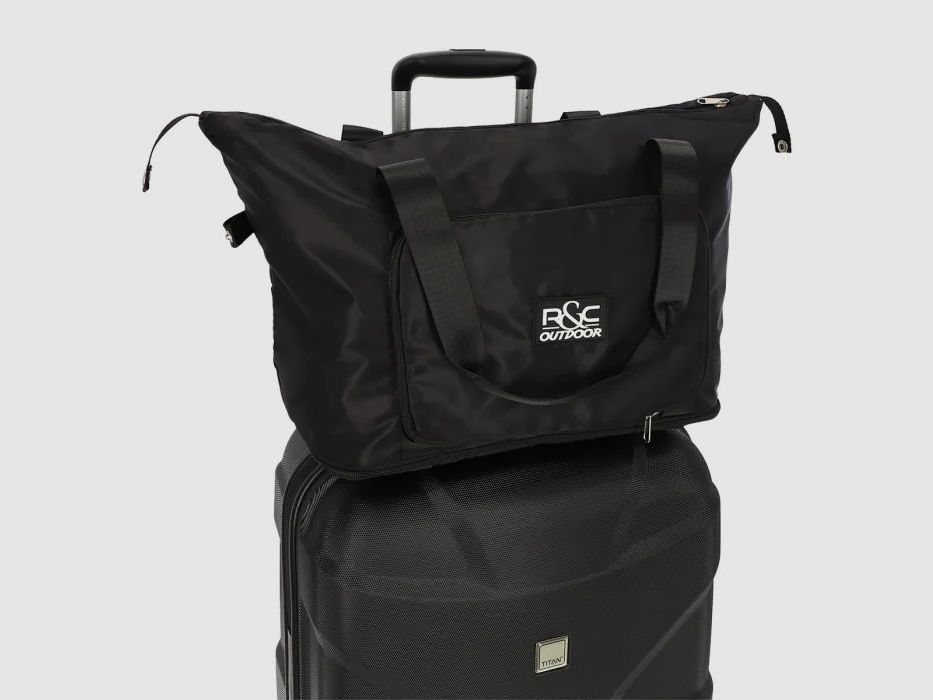 Bolsa de viaje negra plegable