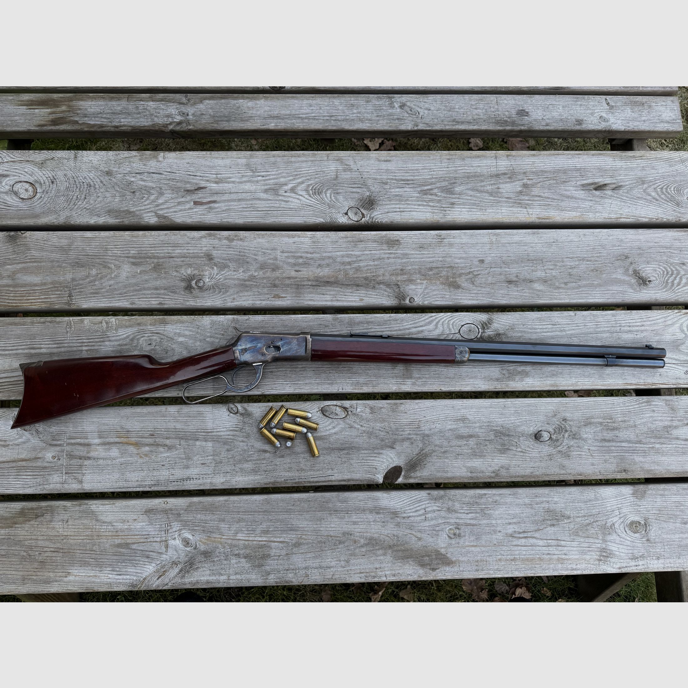 Winchester 1892 replica in caliber .45 Colt