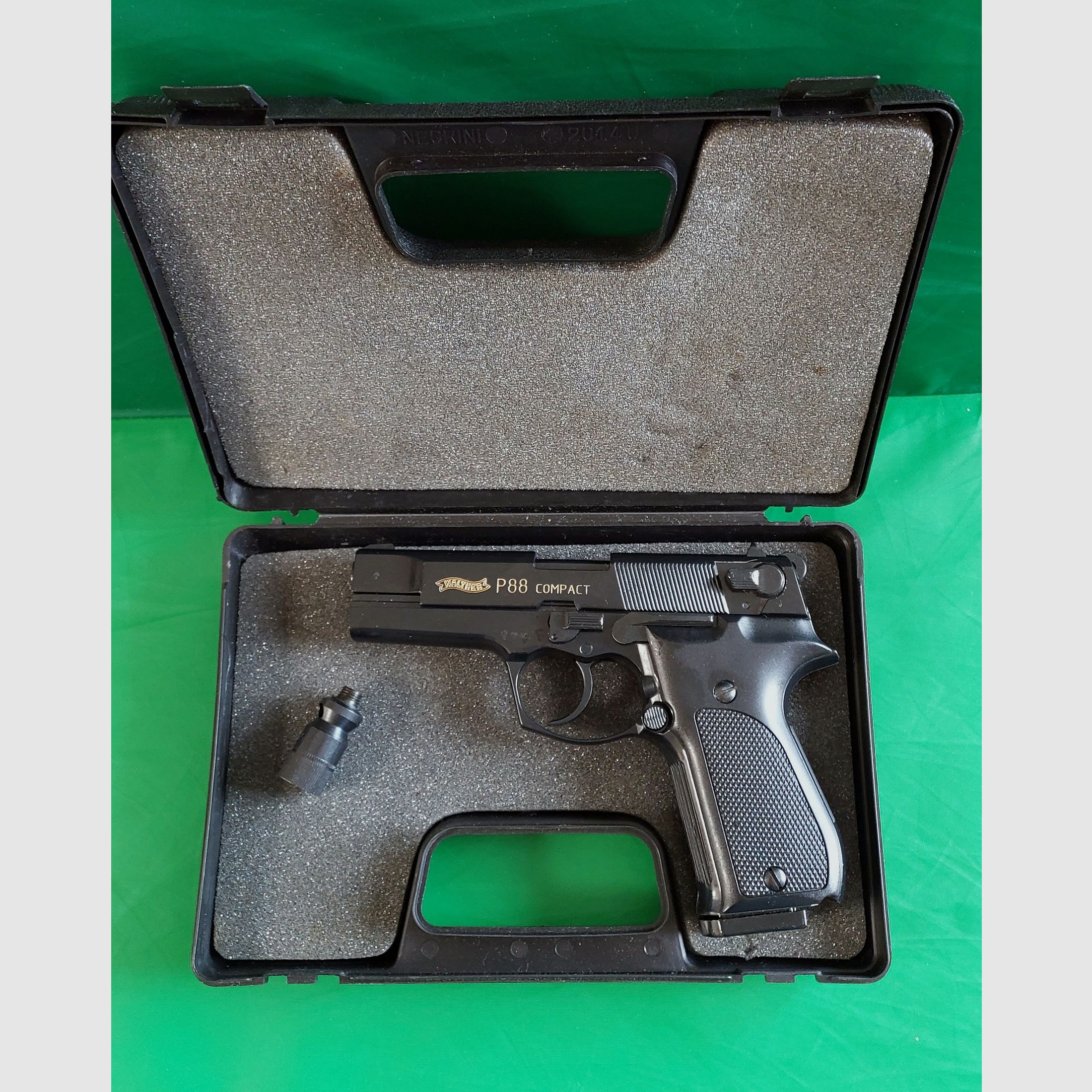Pistola de fogueo Walther P88 9mm P.A.K. negra (PTB 764)