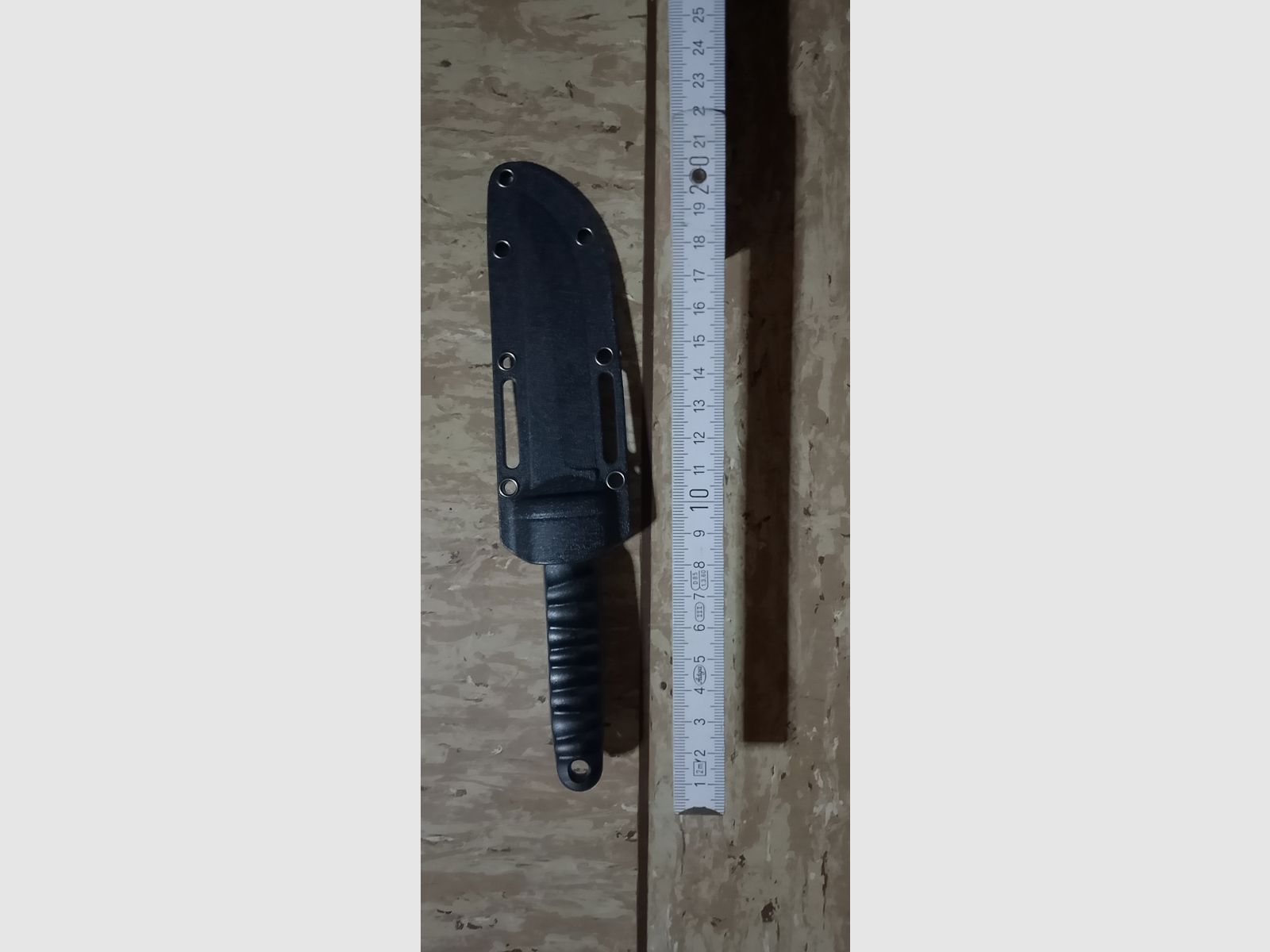 Outdoor Messer EDC stabiles Edelstahl Messer Camping klettern schwarz mit Messerscheide neuwertig aus Sammlung  /1 
