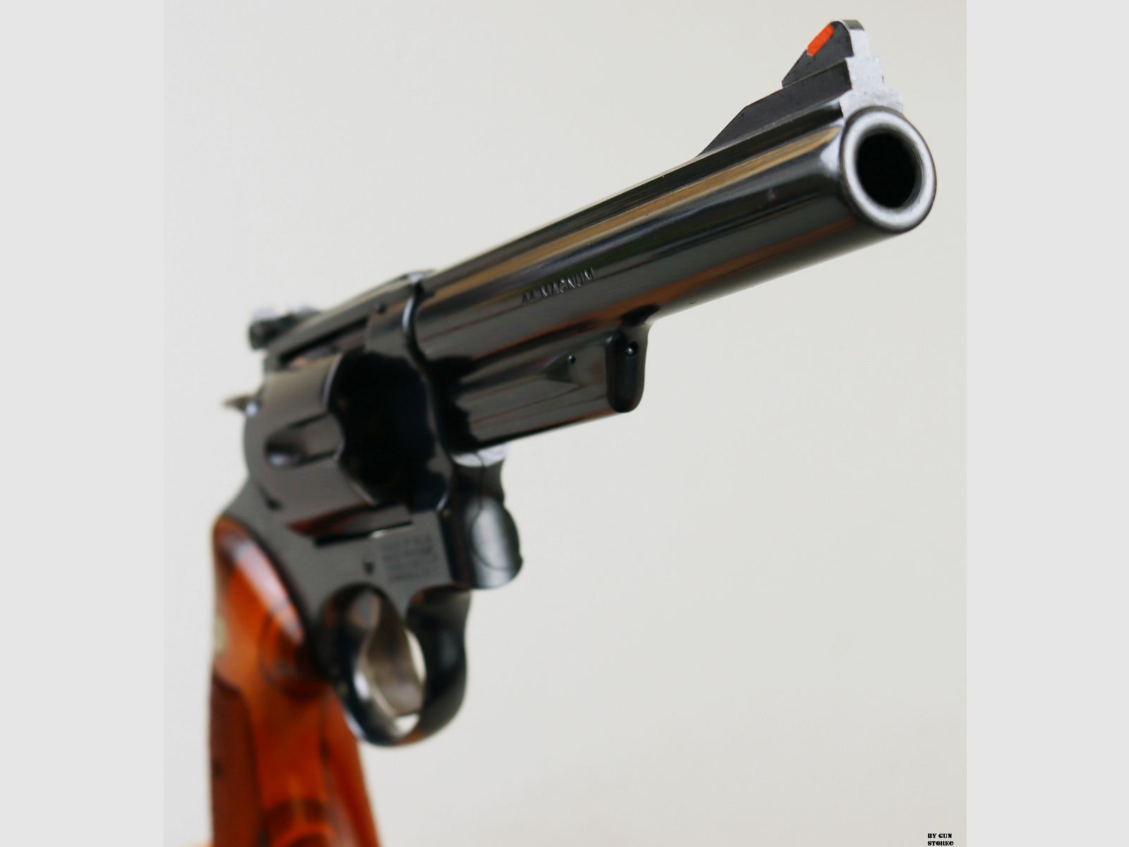 Revolver Smith & Wesson mod. 29-2 cal. 44 mag. serial no. N700462, image 10 of 10