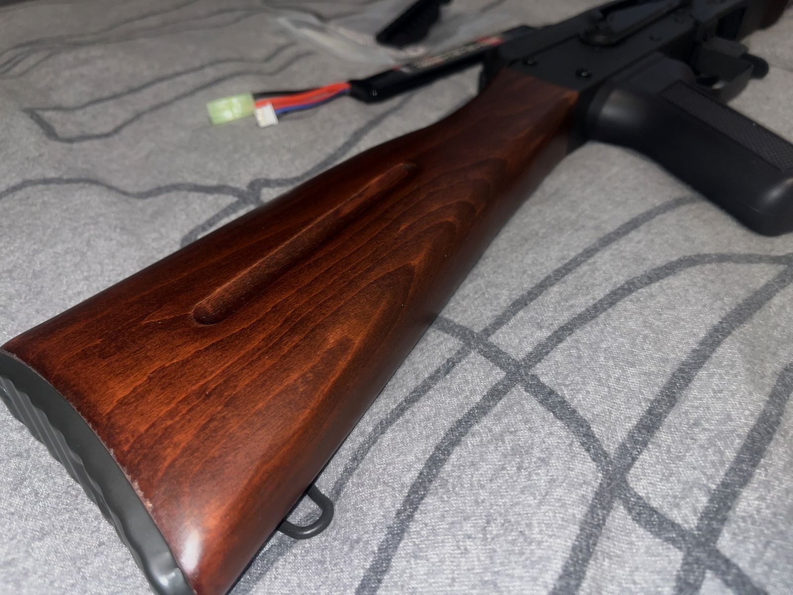 AK-74 Vollmetall Echtholz BlowBack S-AEG APS mit Zubehör 