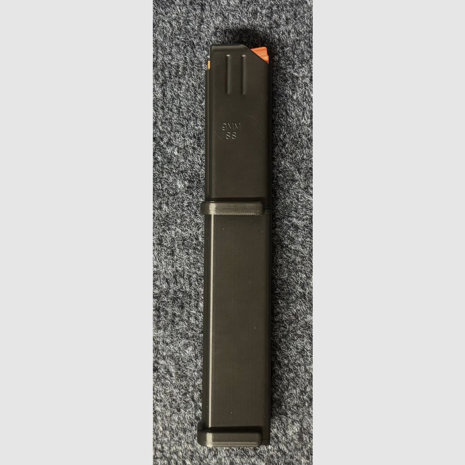 Extensión de agarre AR9 Tipo COLT SMG Magazine Duramag - Hera Oberland Arms