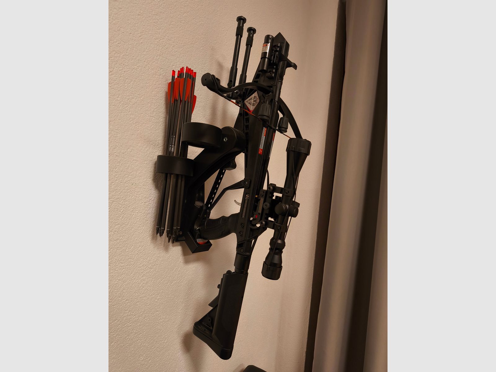 EK Archery Cobra RX 130lbs as good as new with a lot of accessories