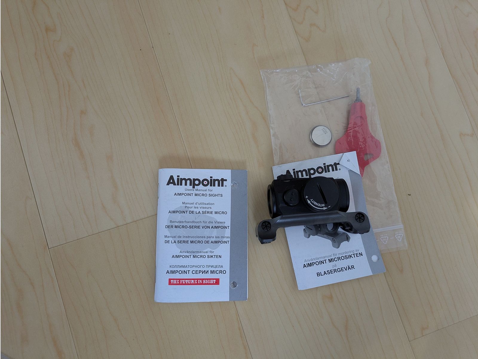 Red dot sight Aimpoint Micro H-1 2MOA with Blaser mount, imagen 2 de 3