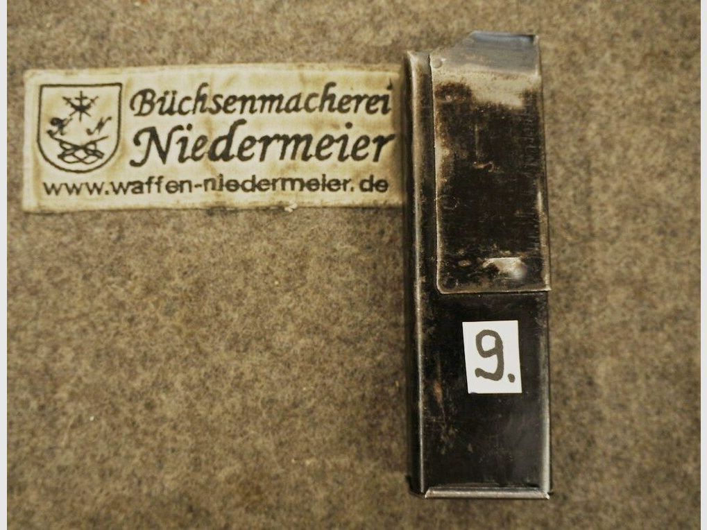diverse Hersteller Sten MP, 10 Schuss 9mmLuger; 9x19; 9mm Parabellum