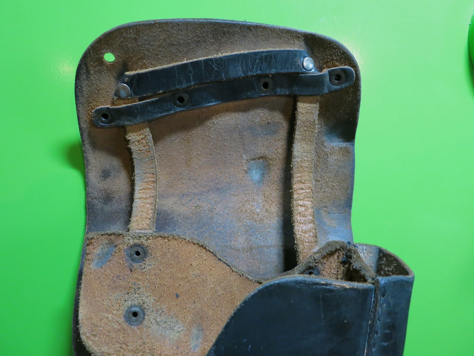 Gürtelholster Pistole Mauser/DWM/Erfurt P38 original,  Leder, nach Wehrmacht    #16-