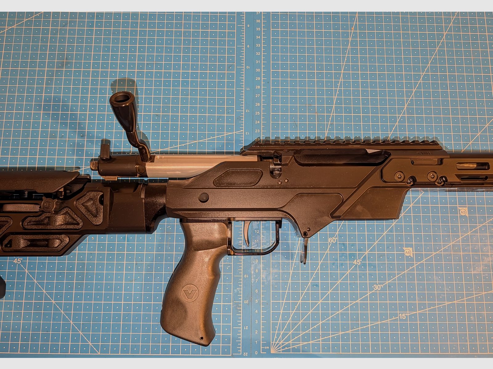 Voere Alpha 3 (.308 Win) | Carabine de précision à verrou avec crosse MDT & accessoires