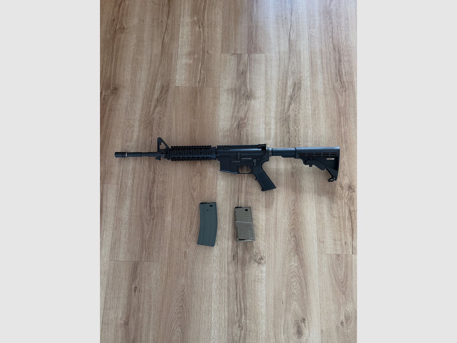 Ares M4 S-AEG, Bild 4 von 8