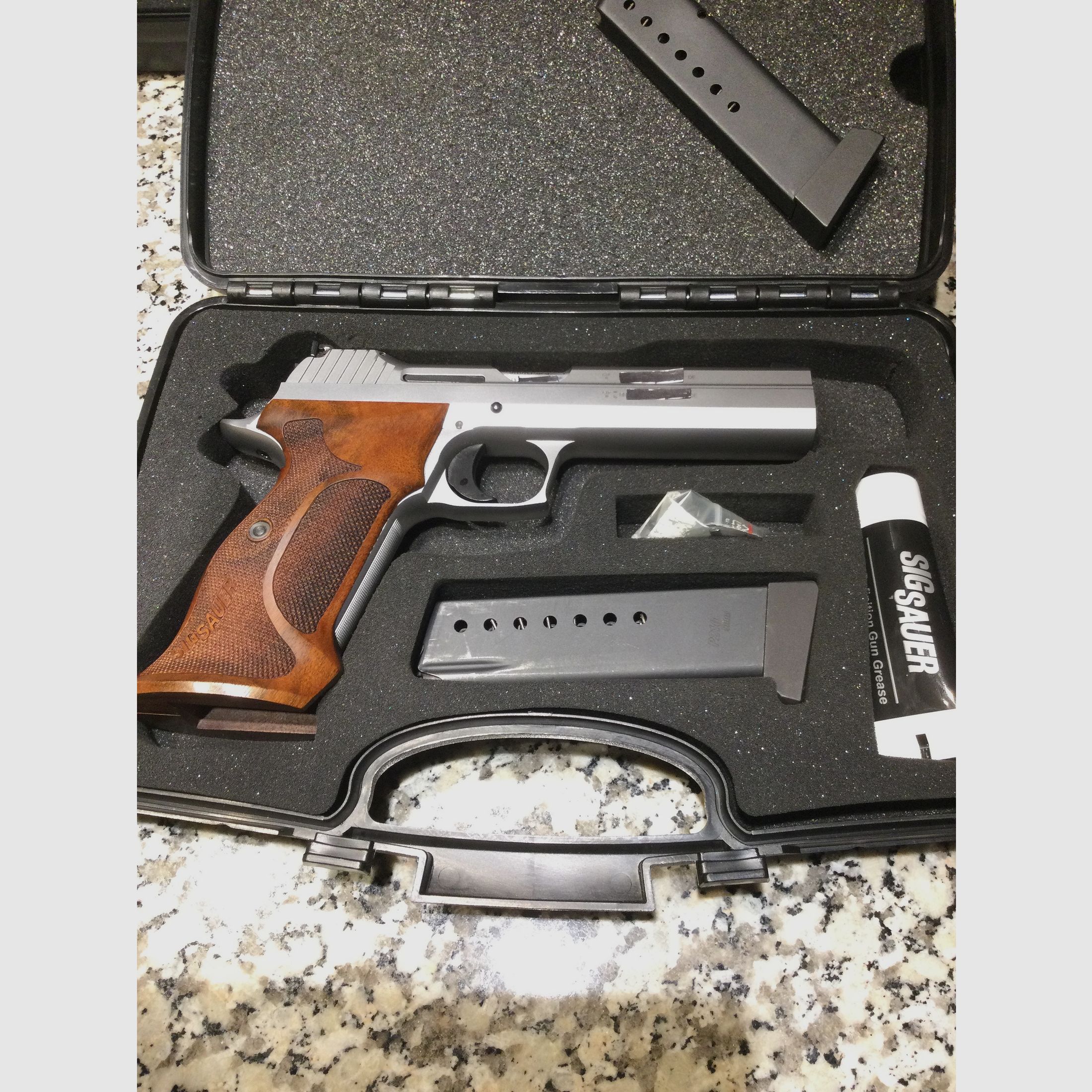 P210 Sig Sauer