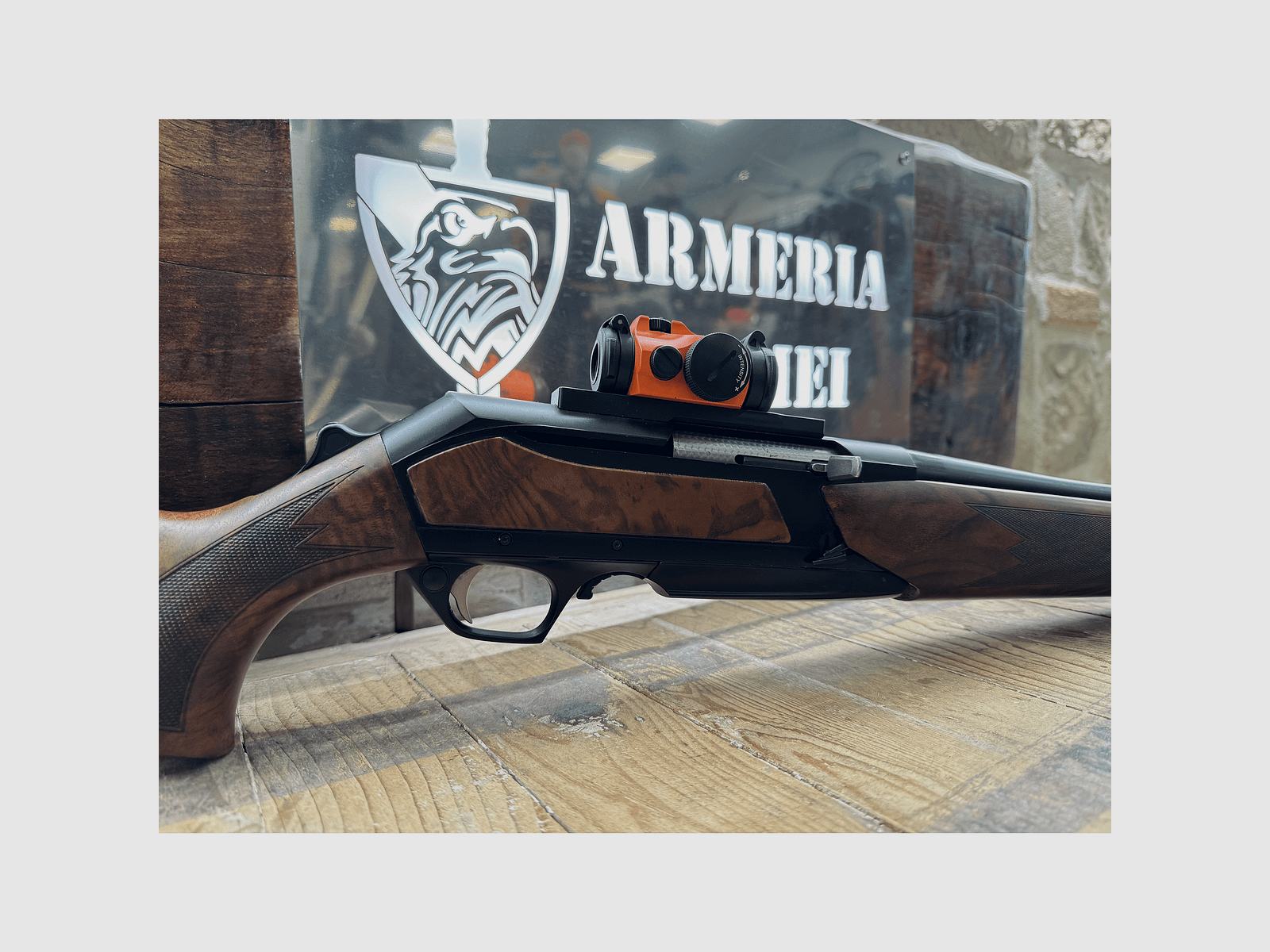 UŻYWANY – KARABINA – BROWNING BAR ZENITH WOOD kal. 300 Win. Mag., zdjęcie 2 z 6