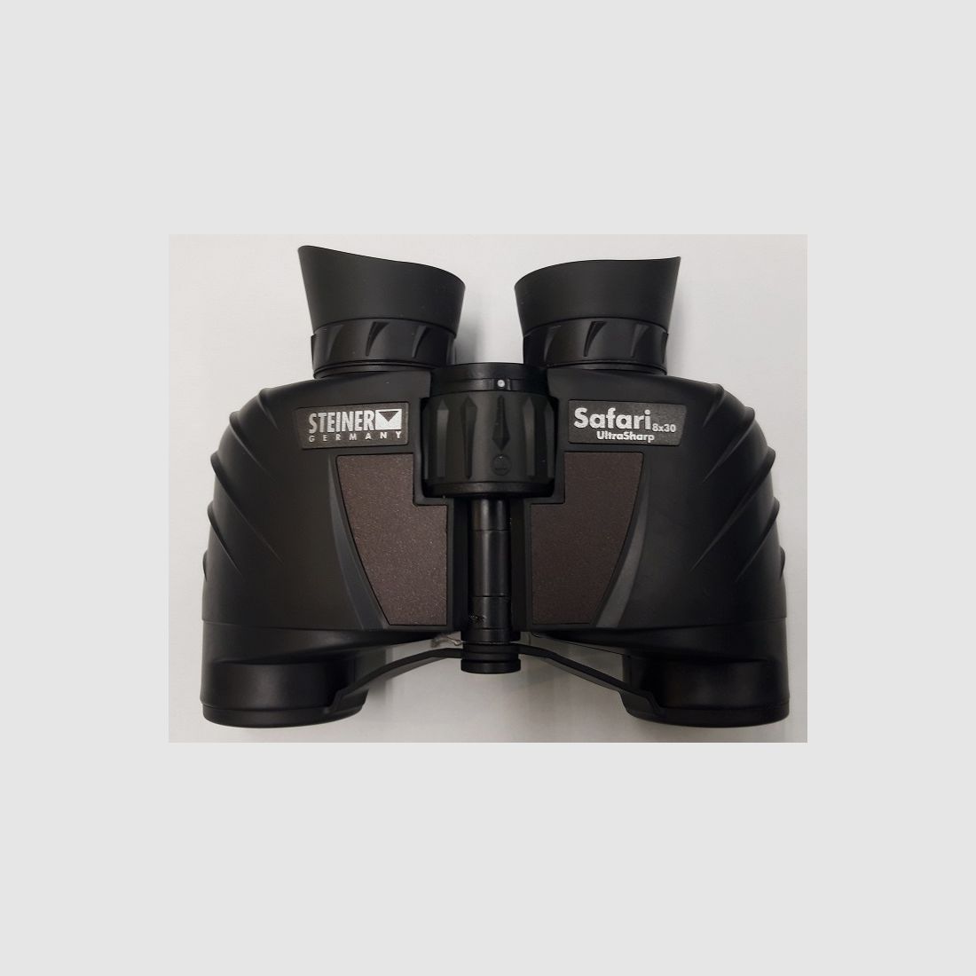 Steiner Optics Safari UltraSharp 8x30 Binoculars