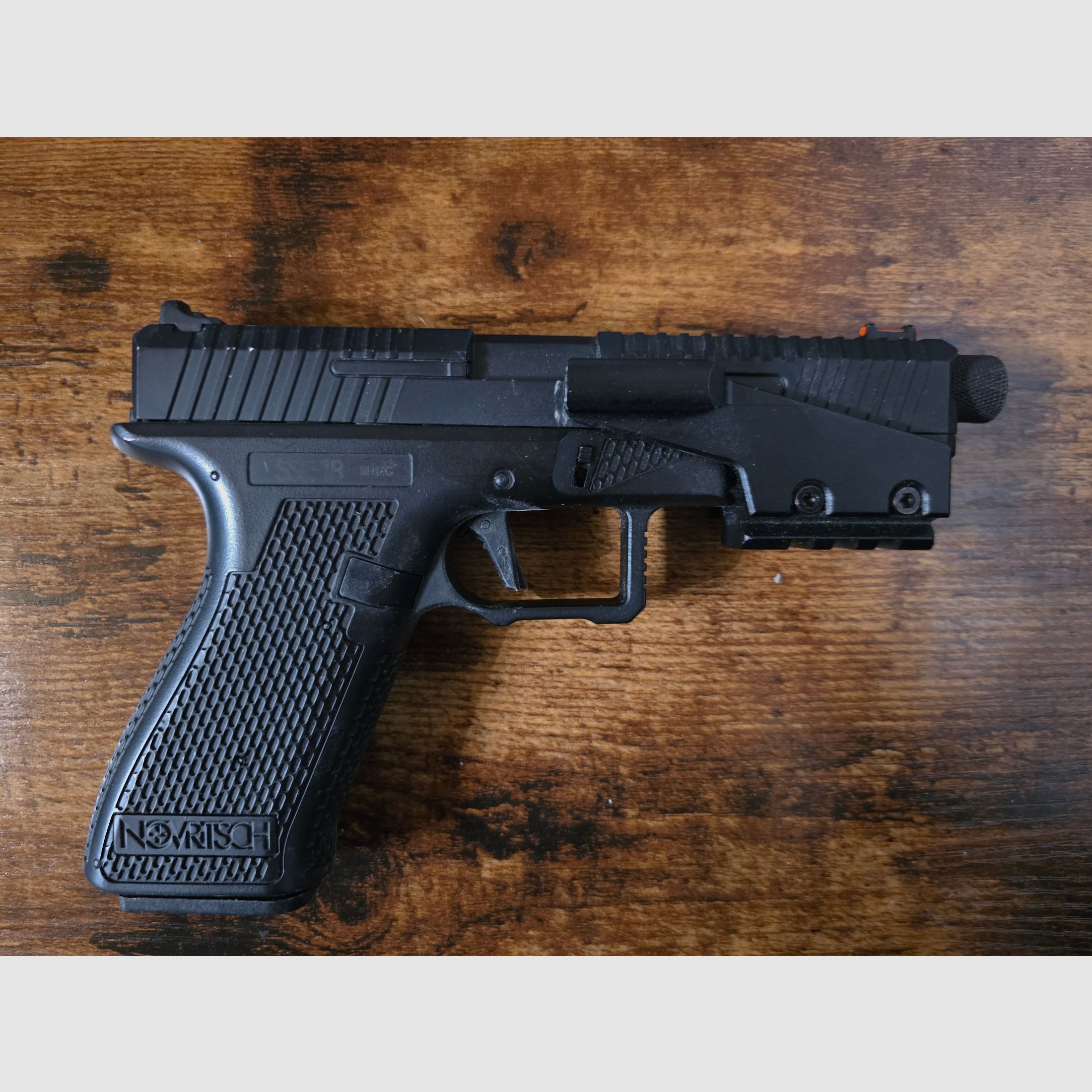 SSE18 Gen2 Full Auto Pistol