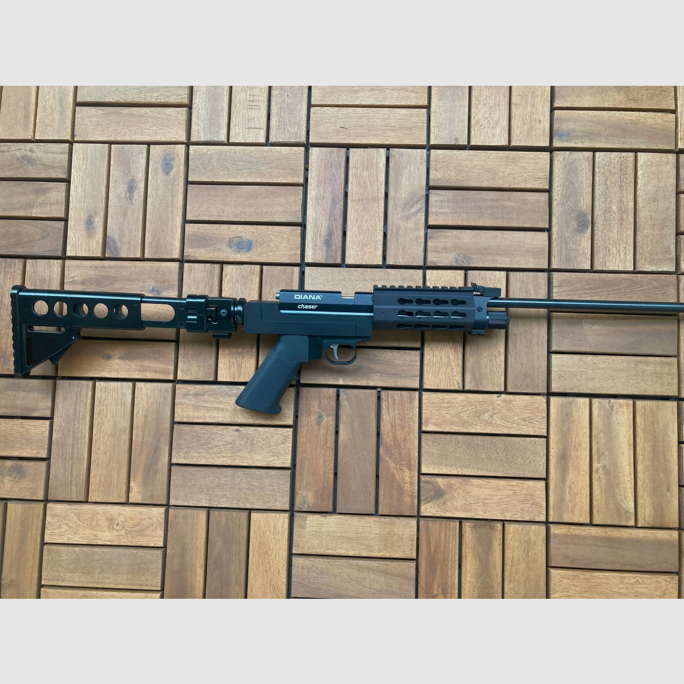 Diana Chaser Luftgewehr Kaliber 4,5mm neuwertiger taktischer Umbau LR300 AR15 Stil
