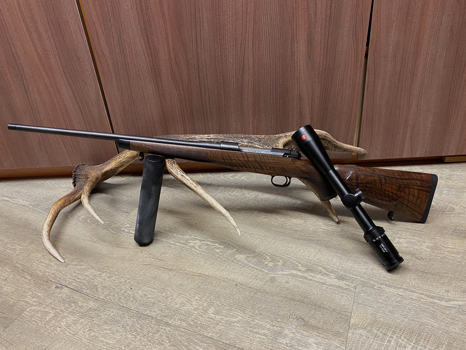 Mauser M12 Expert, mit Leica Amplus 2,5-15x50 i