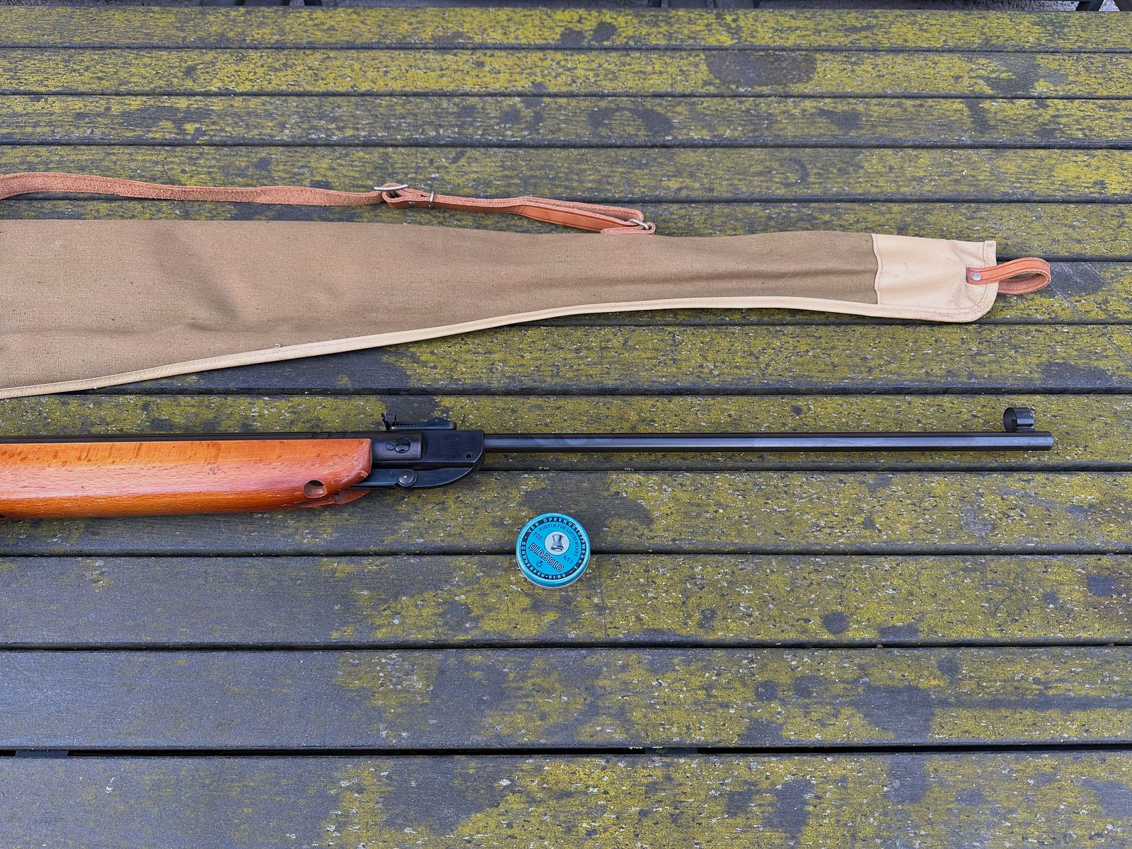 Fucile ad aria compressa DDR Haenel modello 303 con borsa