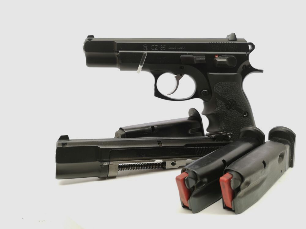 CZ Uhersky Brod 85 mit Wechselsystem "Kadet"