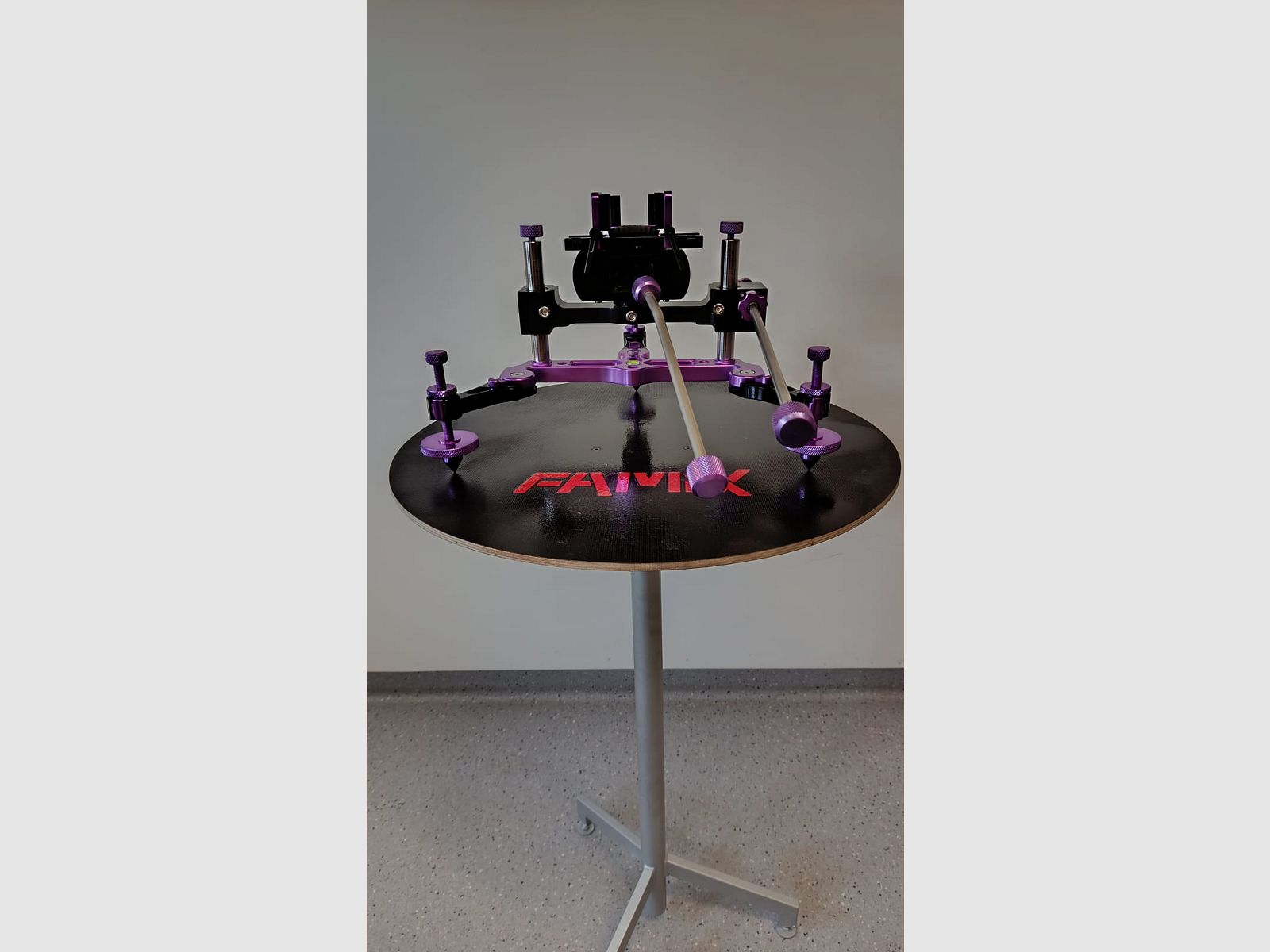 REST TRIPOD die neuesten Modelle FAMIX KJ 3 / FAMIX KJ 4 STAND FÜR GEWEHRE STATIV