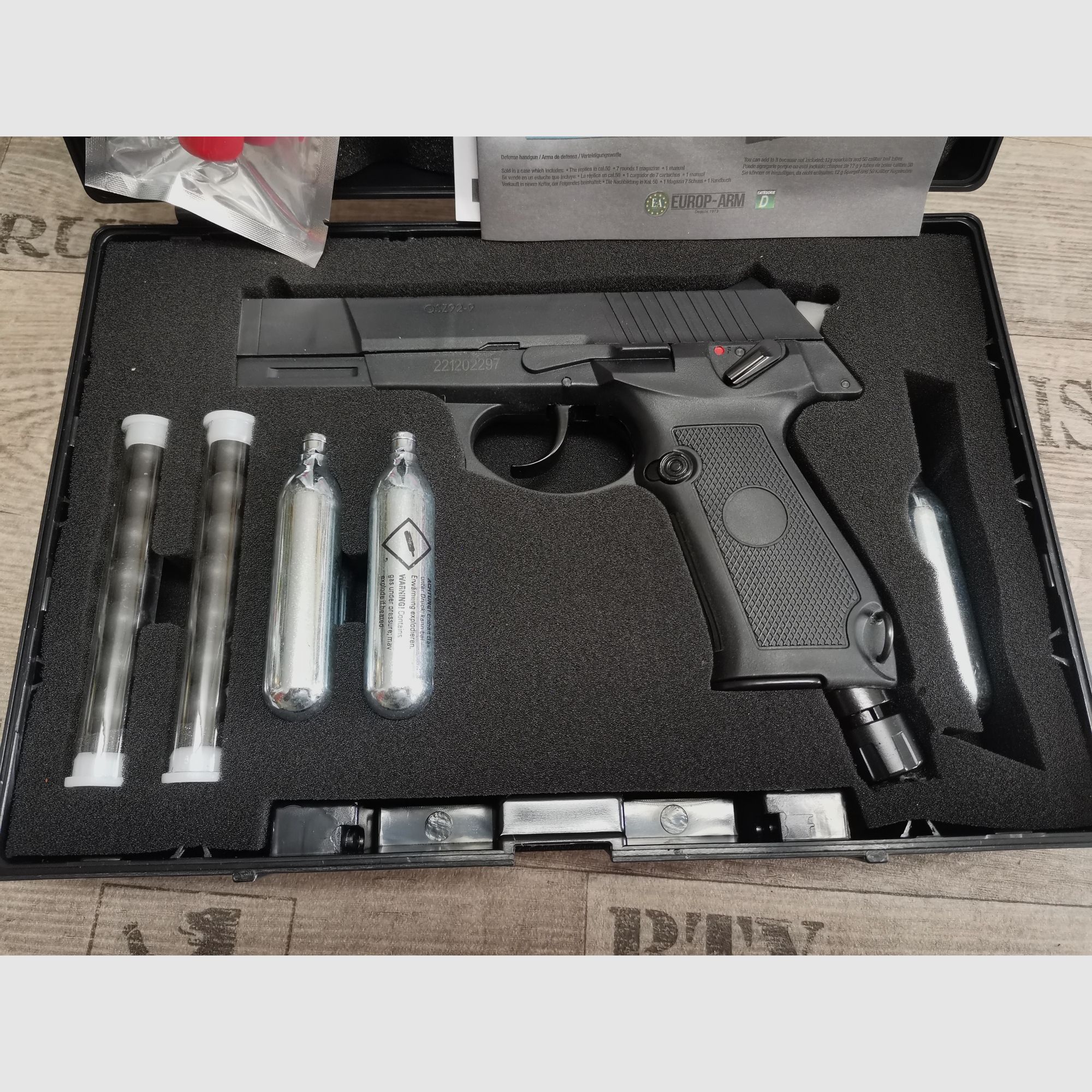 Home Defence Pistole CO2 Markierer Cal. 0.50 Concorde Defender - Defence Training Marker"