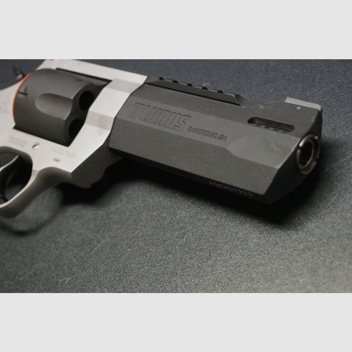 Taurus Raging Hunter 454 5 inch, image 4 of 8