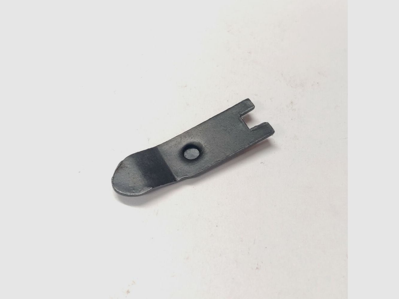 Walther magazine base holder [53] for Walther pistol P38 / P1