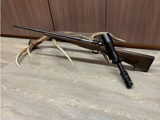 Mauser M12 Pure, con Zeiss Conquest V4 3-12x56
