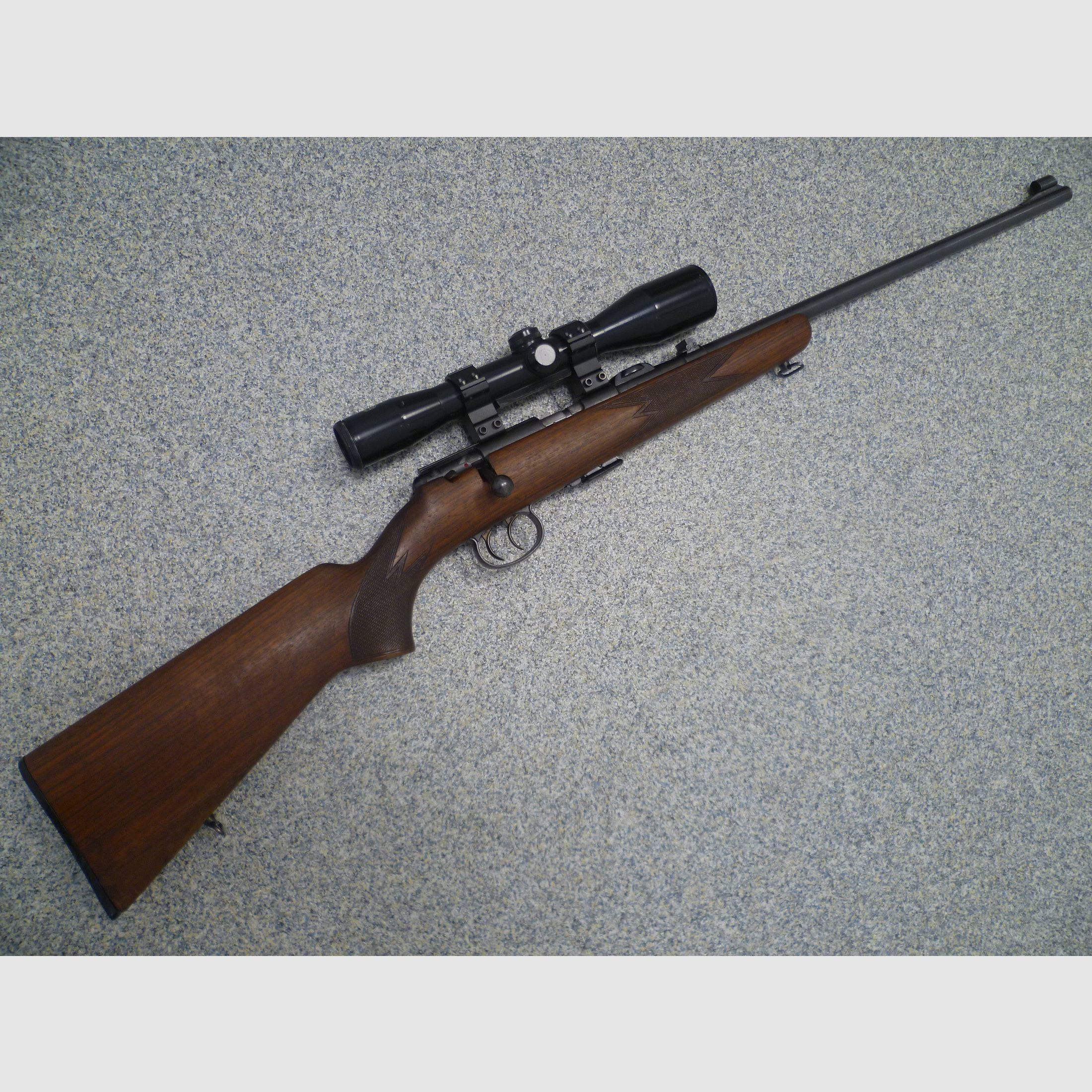 Rifle repetidora Anschütz 1417 .22lr.