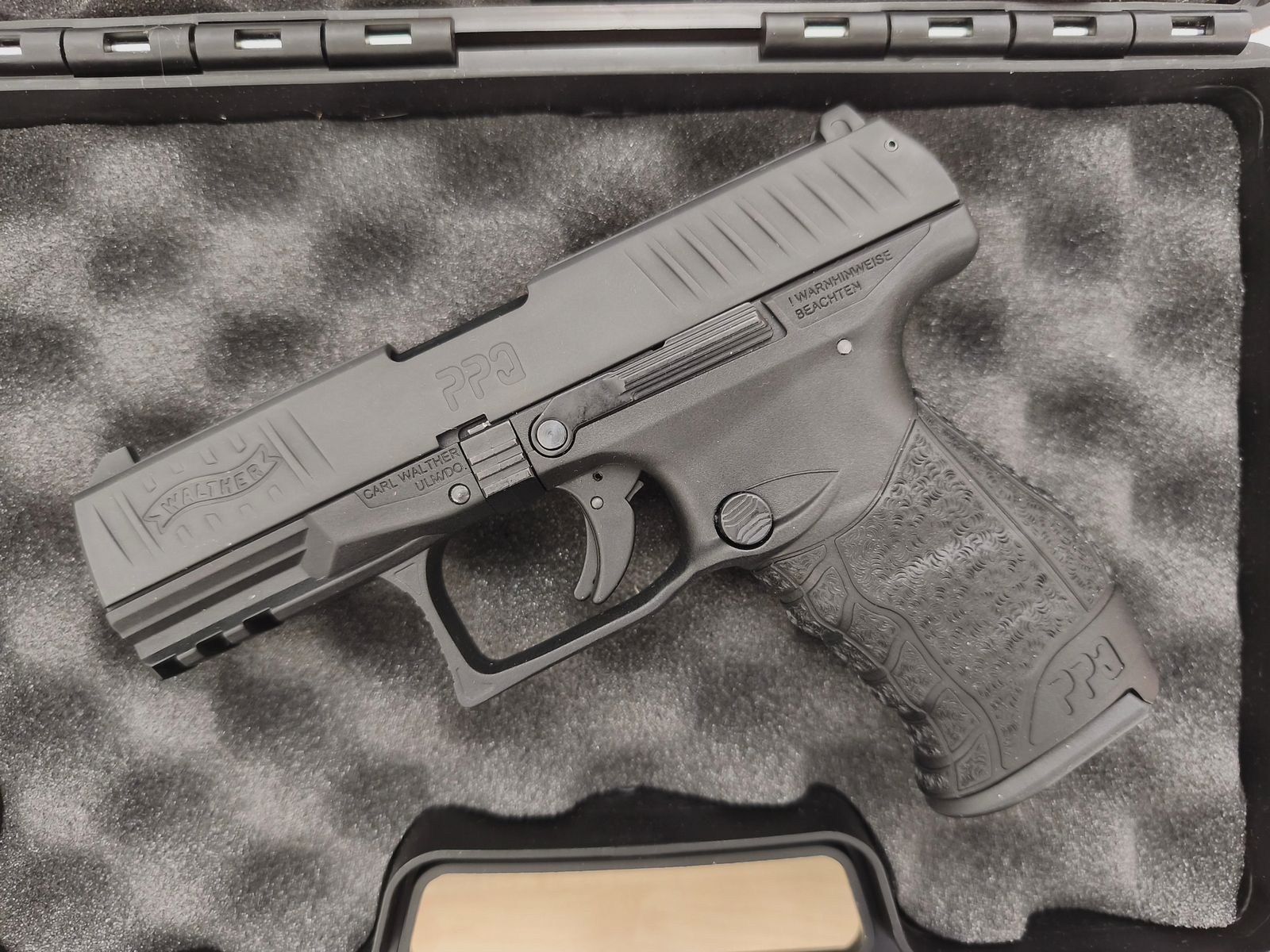 Walther PPQ M2 Schreckschuss 9mm P.A.K.