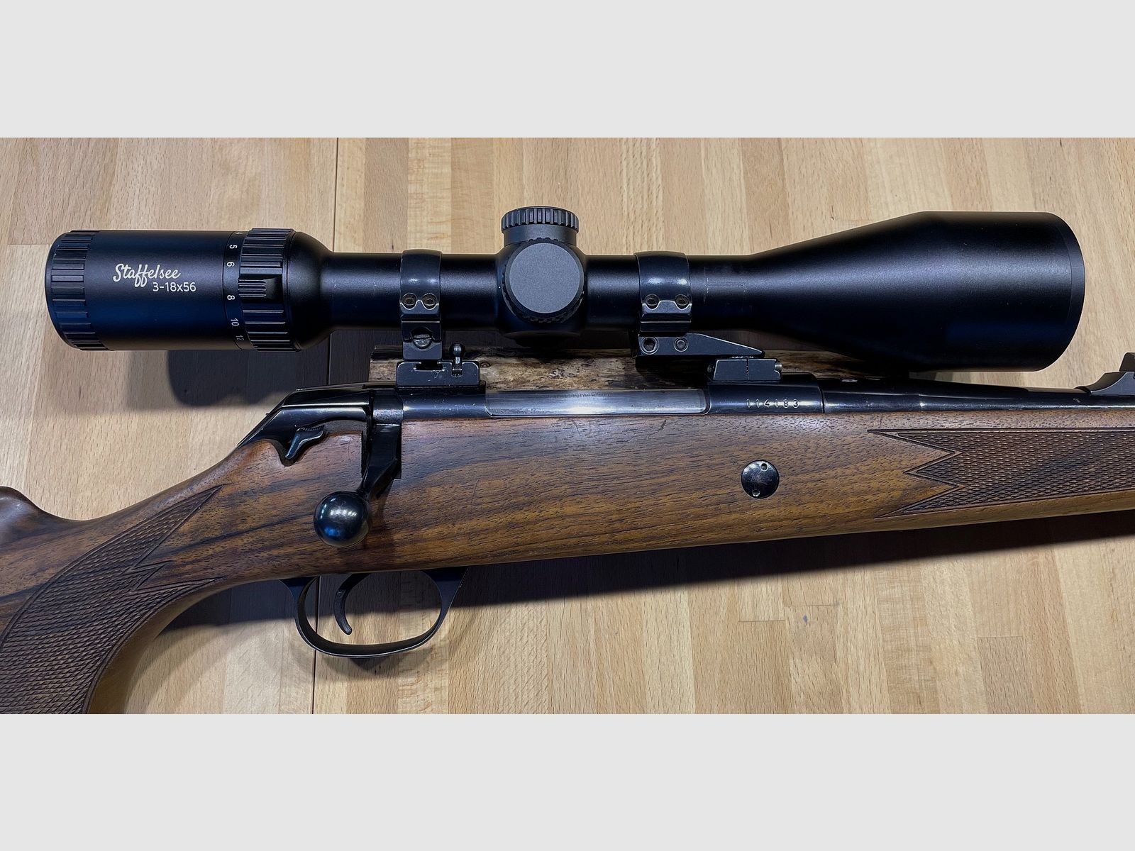 Mauser 225 Kal .30-06 inkl. Zielfernrohr von Professor Optiken 3-18 x 56