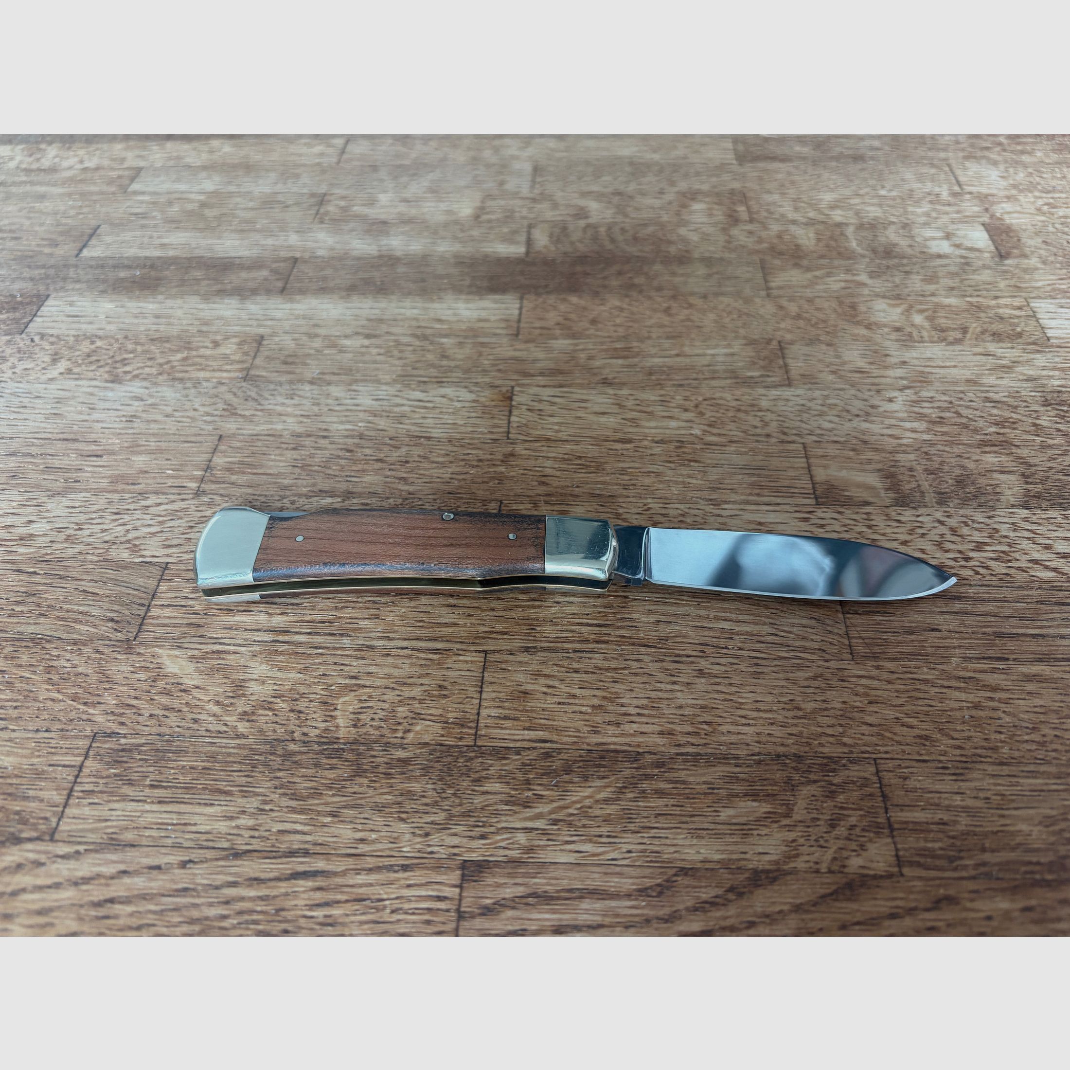Cuchillo de bolsillo Hartkopf de madera de serpiente – Cuchillo de caballero de Solingen con herrajes de níquel plateado