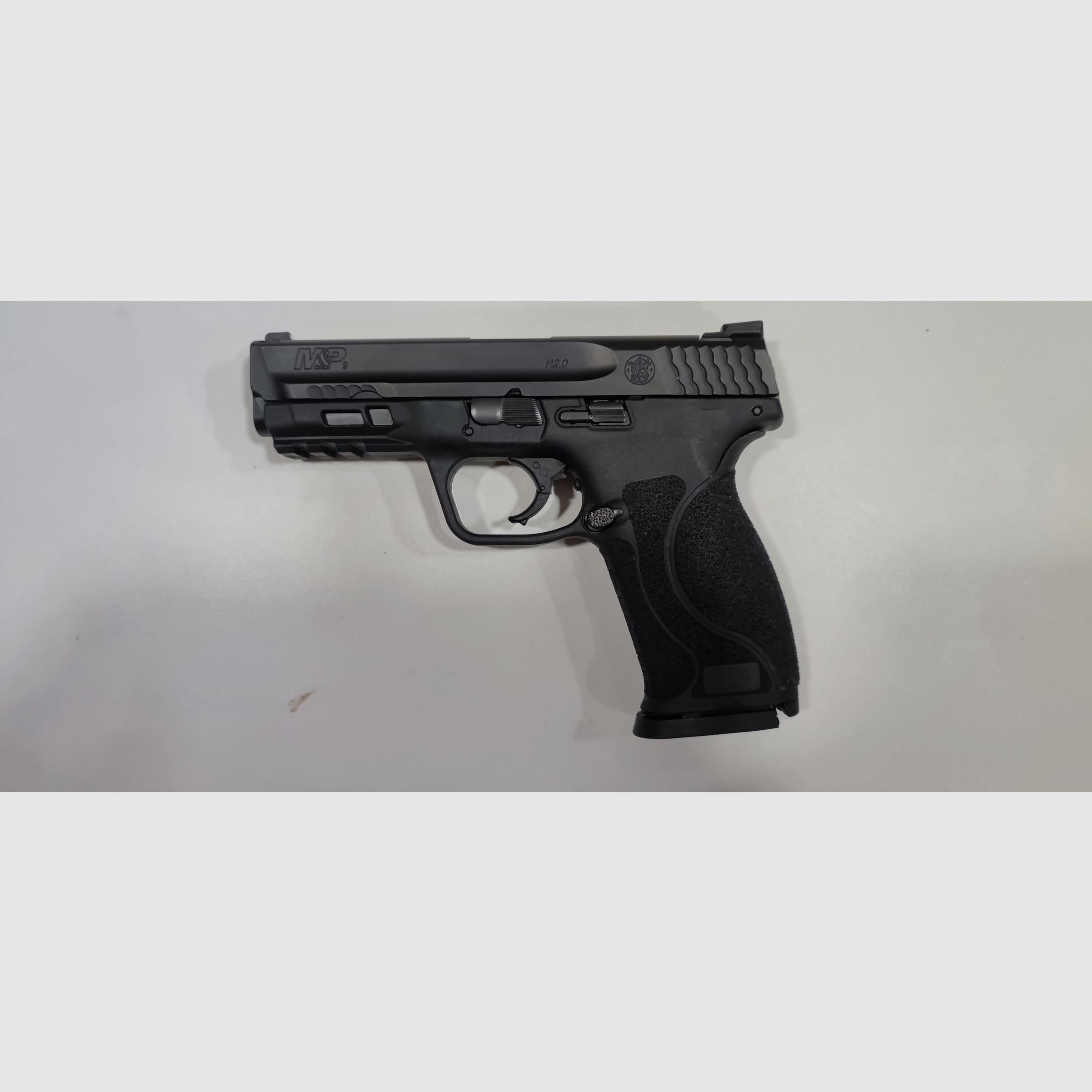 SMITH & WESSON MP9 M2.0 CAL. 9X19MM, image 2 of 12
