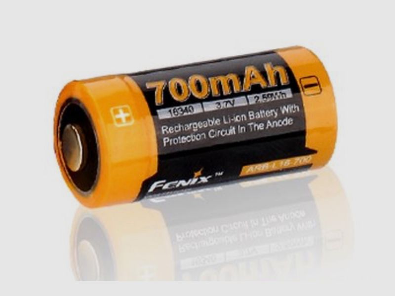 2x Fenix ARB-L16-700 beschermde Li-Ion batterij 16340 RC123A voor PD25 PD22UE