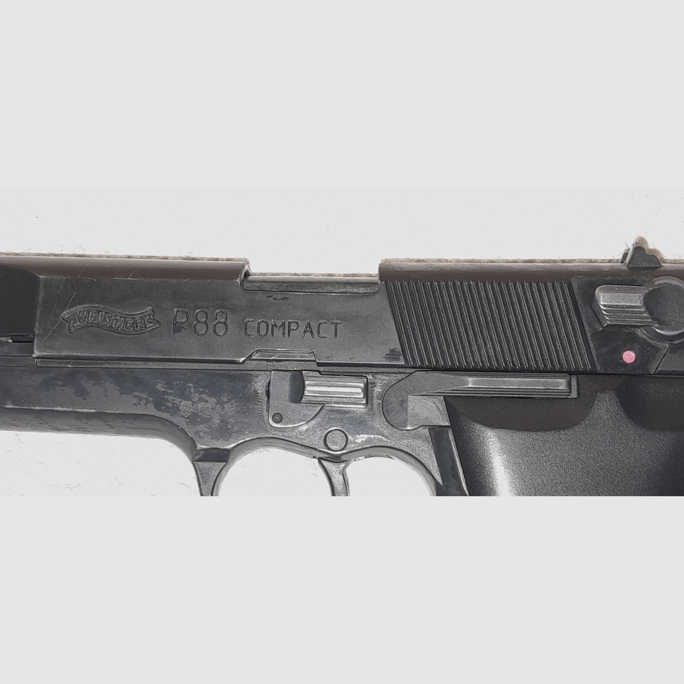 Walther P88 Compact Kal. 9mm P.A.K. im Used-Look