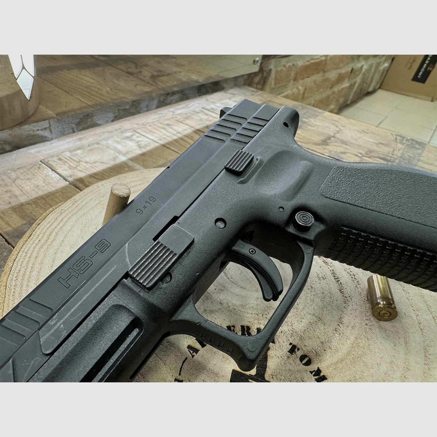 USATO – PISTOLA – HS MOD. HS-9 cal. 9×19, immagine 3 di 6