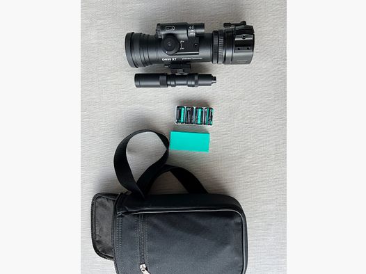 Appareil de vision nocturne Dipol DN 55 XT avec laser