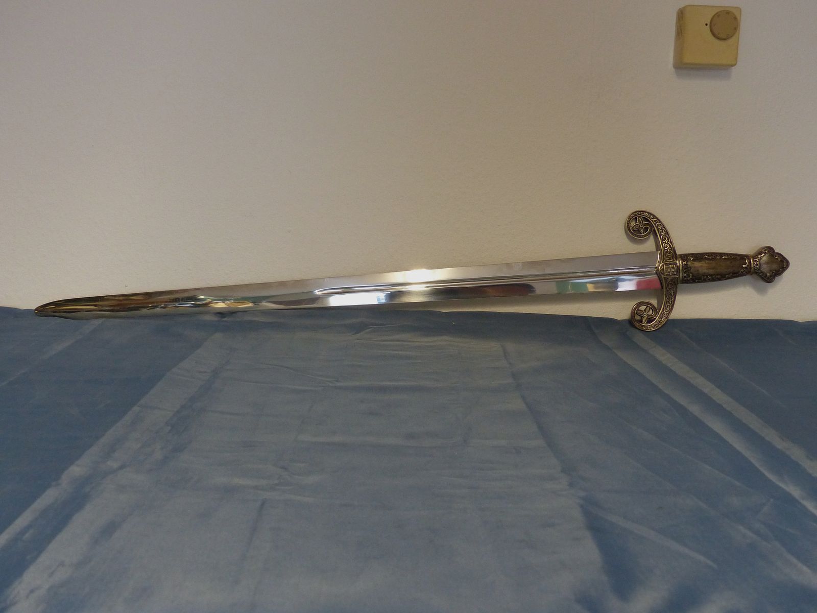 Sword cutting weapon replica Toledo probably from Spain decoration