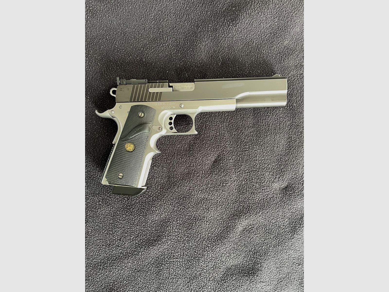 Peters Stahl .45 wie Colt 1911