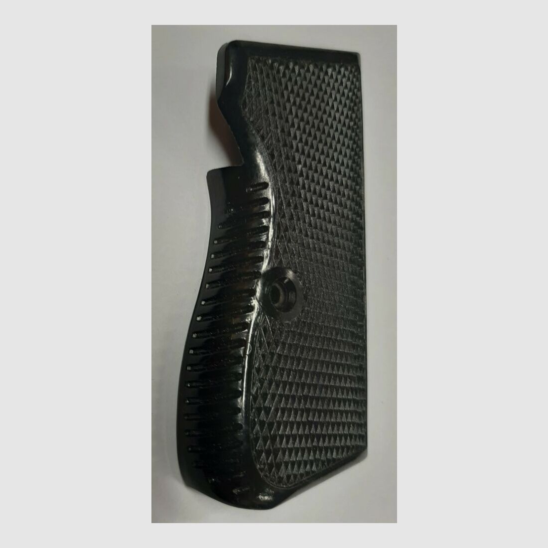 SIG Original Kunststoffgriffschalen SIG P210 mit Riemenöse, lackiert