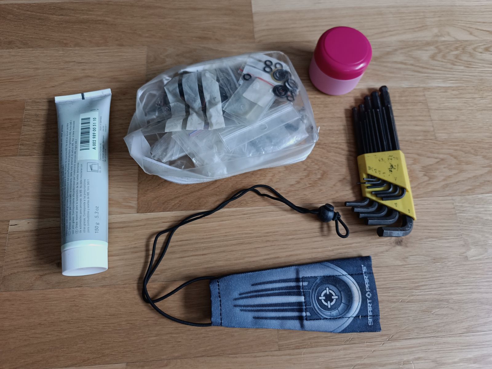 Proto PMR 7, paintball marker with various equipment