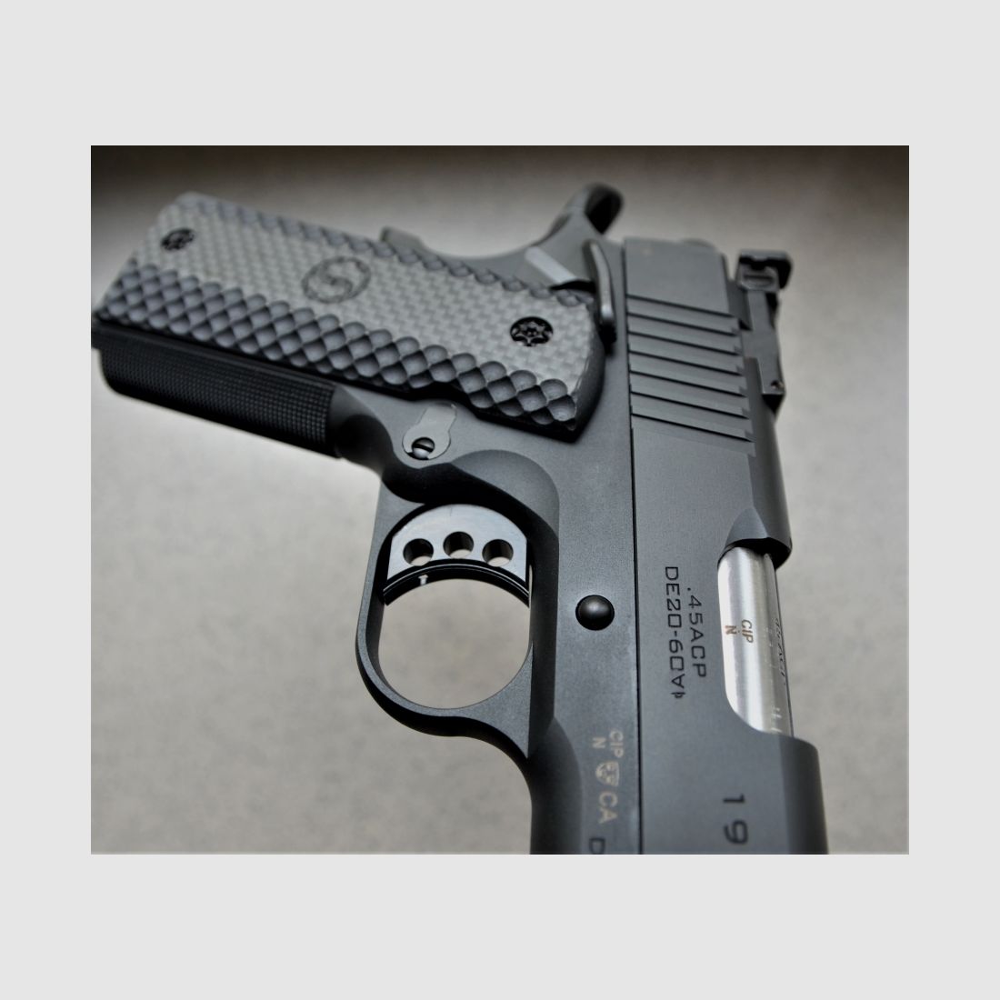 Schmeisser 1911 Hugo .45 ACP - 6" - halbautomatische Pistole