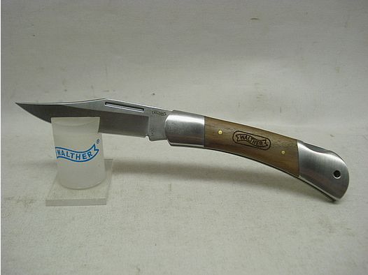 Classic Clip 2 - Blade: 8,6 cm, Walnoot Hout