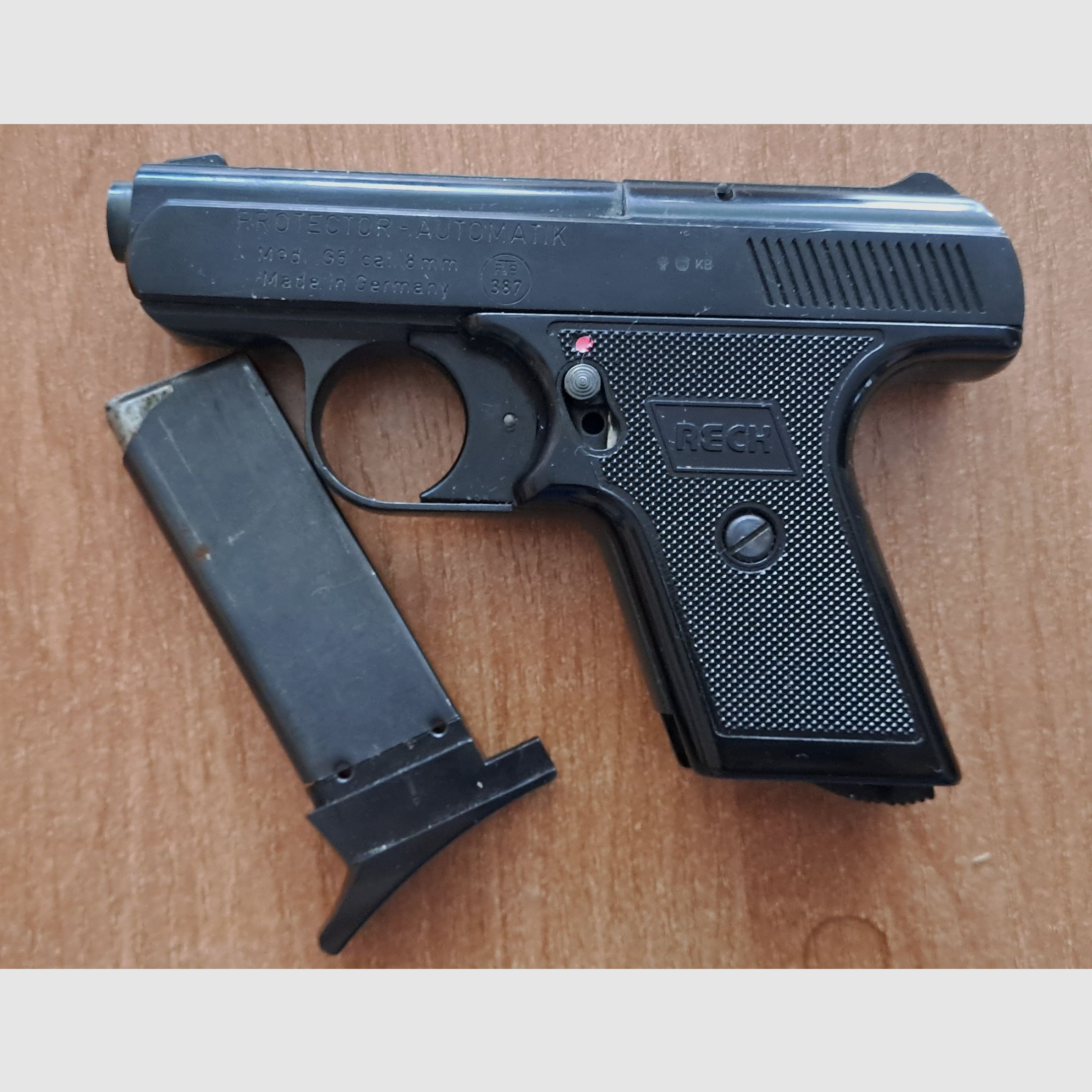 Reck Protector G5 im Kal. 8 mm Knall/ PTB 387