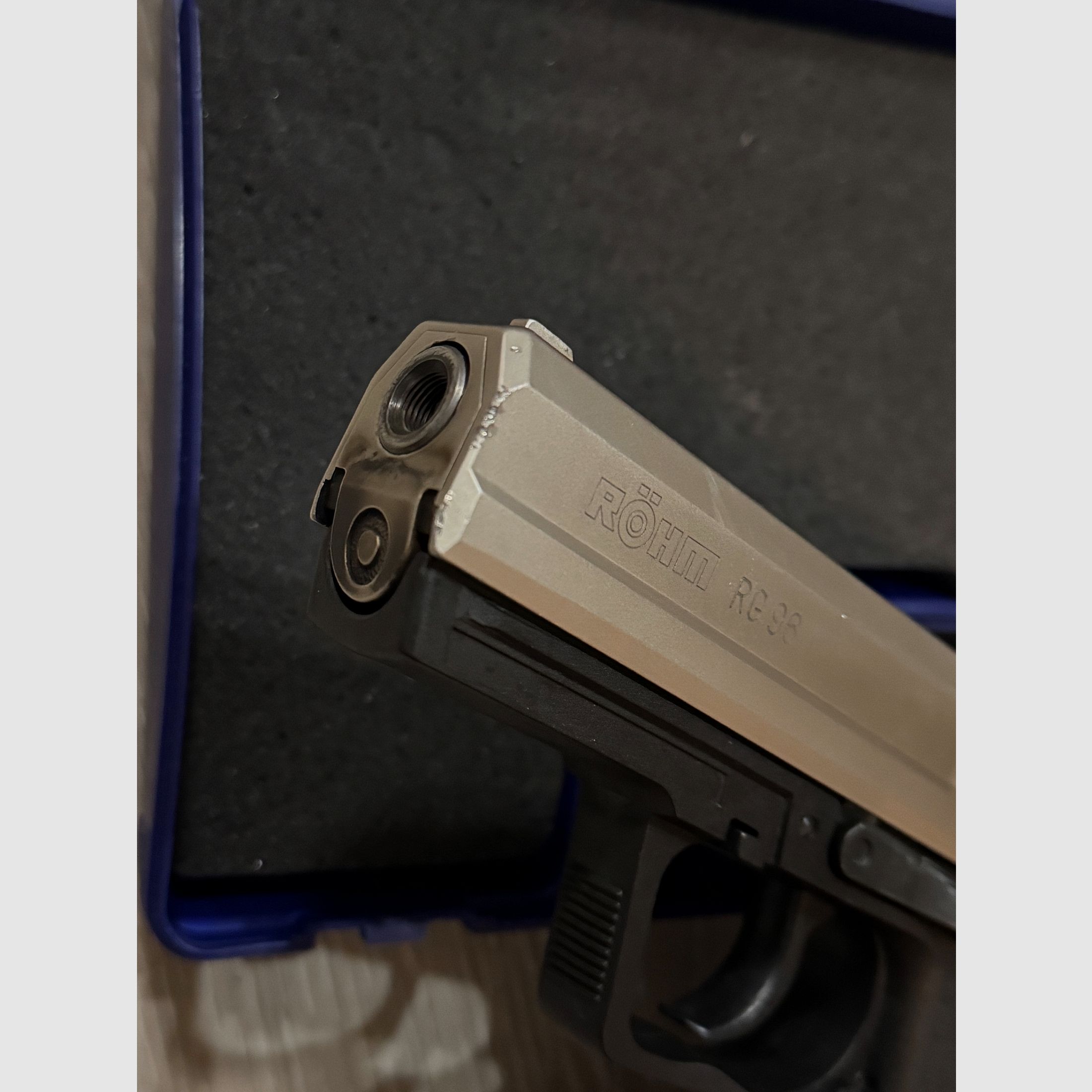 Röhm RG 96 Nickel PTB 699 (Oude Röhm-productie / Blauwe OVP / Stalen barrel), afbeelding 3 van 5