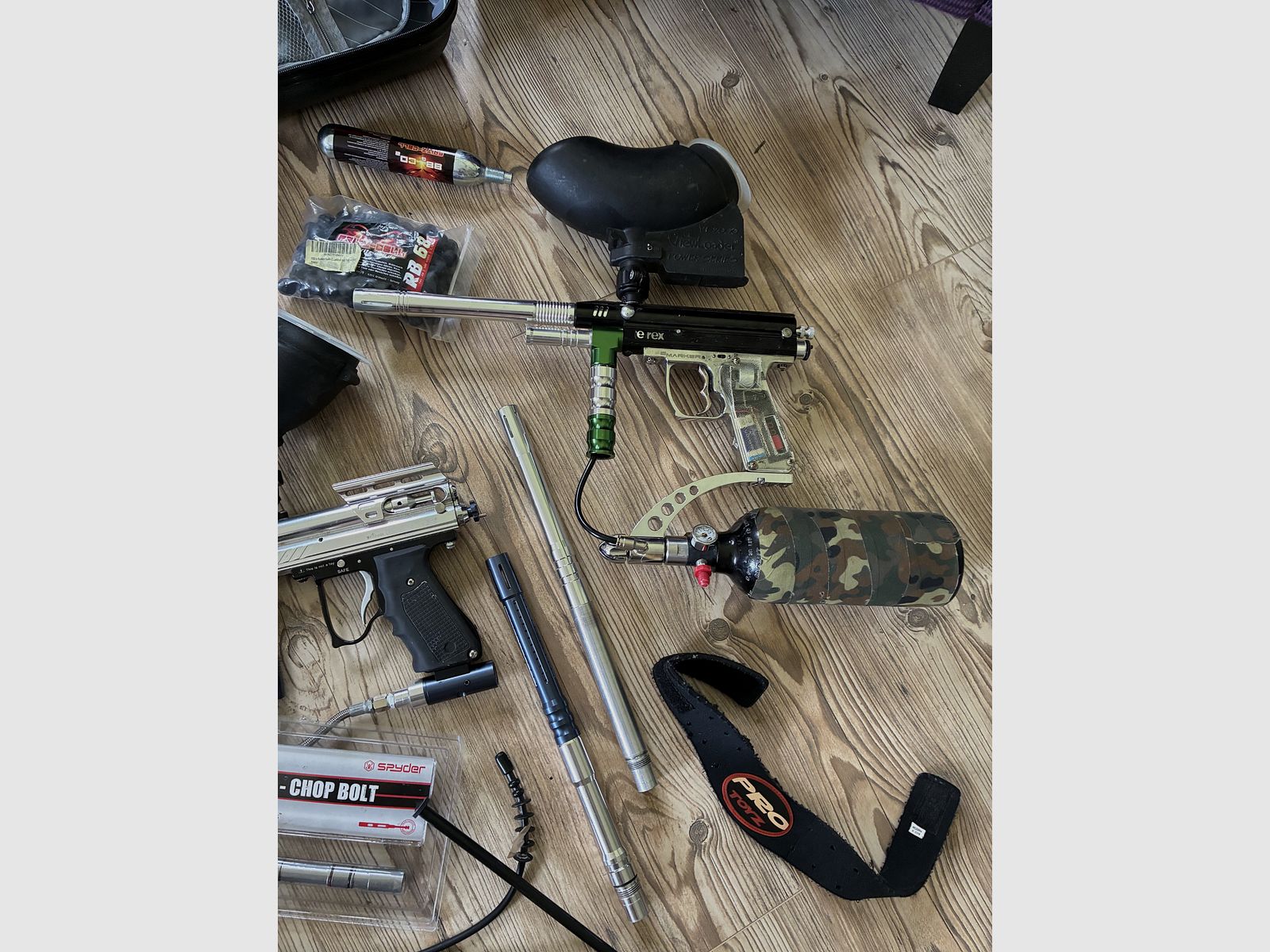 Paintball Makierer und Zubehör Konvolut