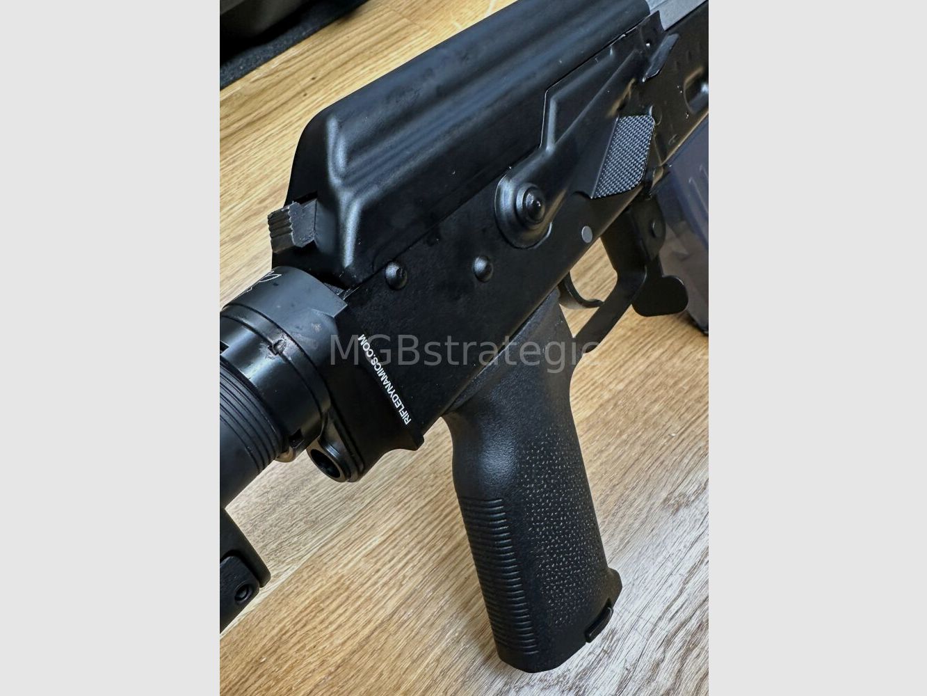 sportlich zugelassen! WBP Jack Sport - halbautom. Büchse 7,62x39 mit Schubschaft! - System AKM AK47 AK74