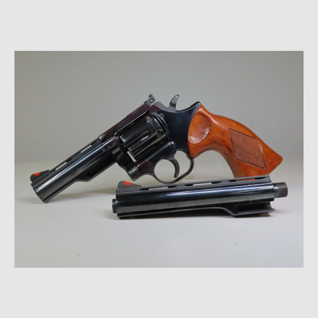 Dan Wesson in 6 und 4 Zoll!